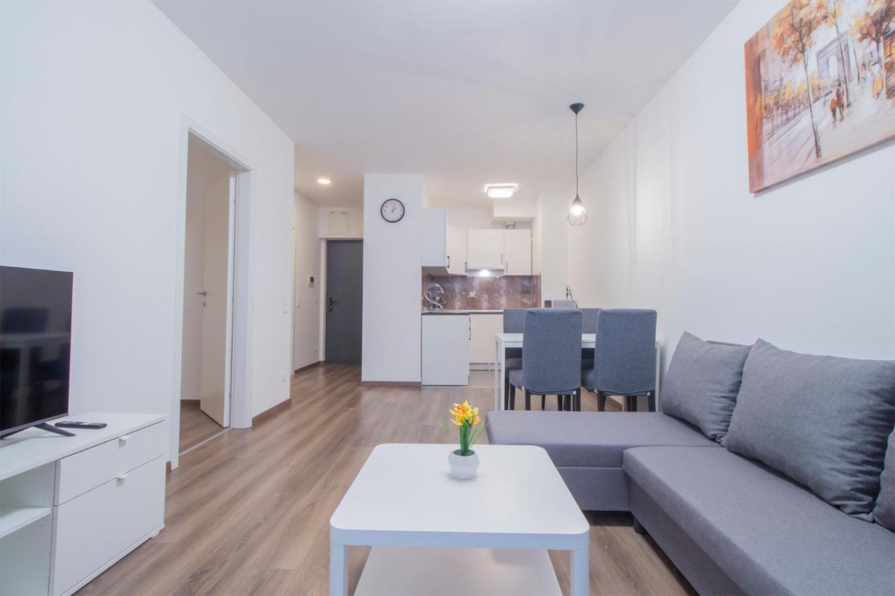Corvin Modern Suite بودابست المظهر الخارجي الصورة